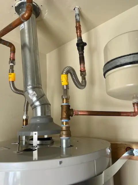 Water heater installation and plumbing repair in Katellen
